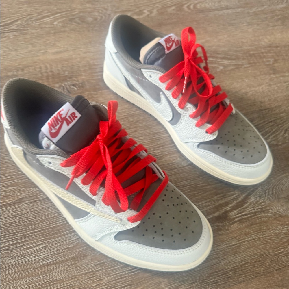 Jordan 1 Low OG Travis Scott Reverse Mocha